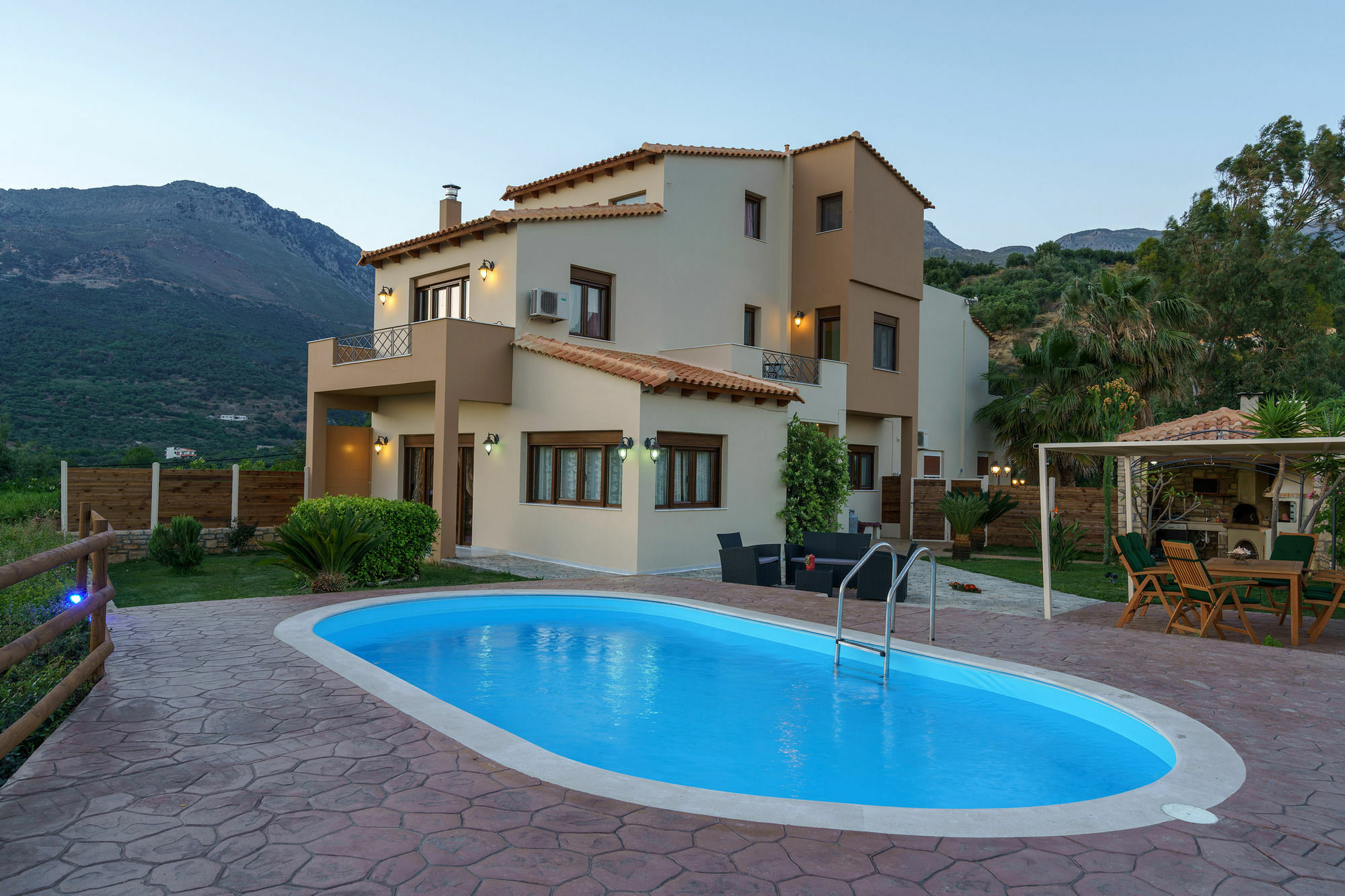 Family Villa Ellis Plakias With Private Pool 200M To The Beach Walking Distance To The Amenities Exteriör bild